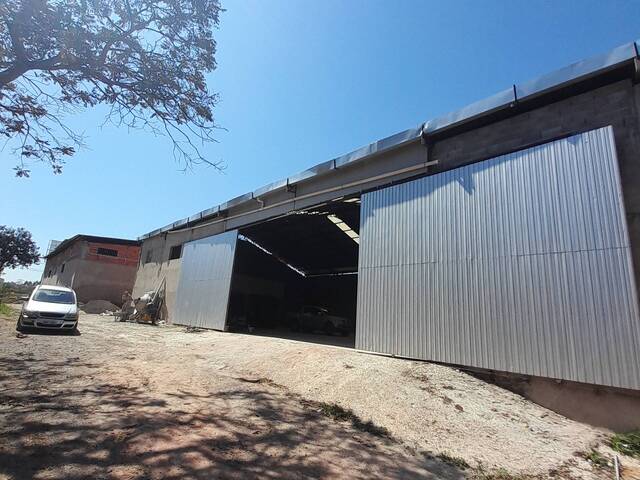 Locação em Chácara Remanso (Caucaia do Alto) - Cotia